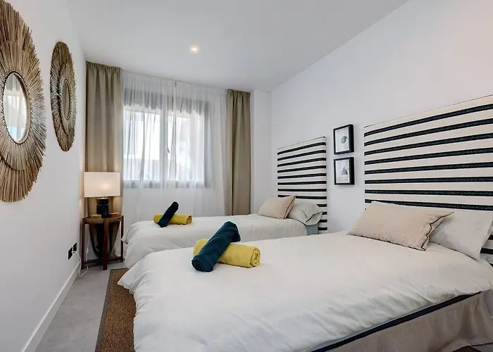 Ground Floor, 2 Bedroom Apartment @ Estepona Hills