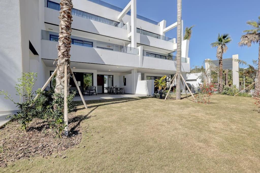 Ground Floor, 2 Bedroom @ Hills Apartment