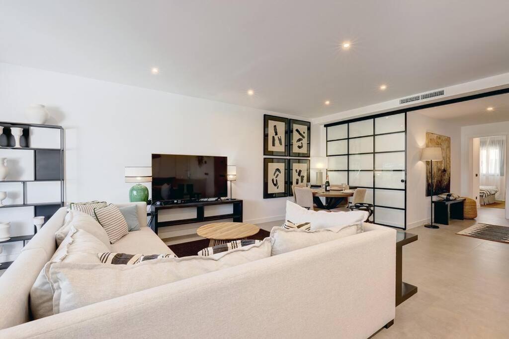 Apartment Ground Floor, 2 Bedroom @ Hills